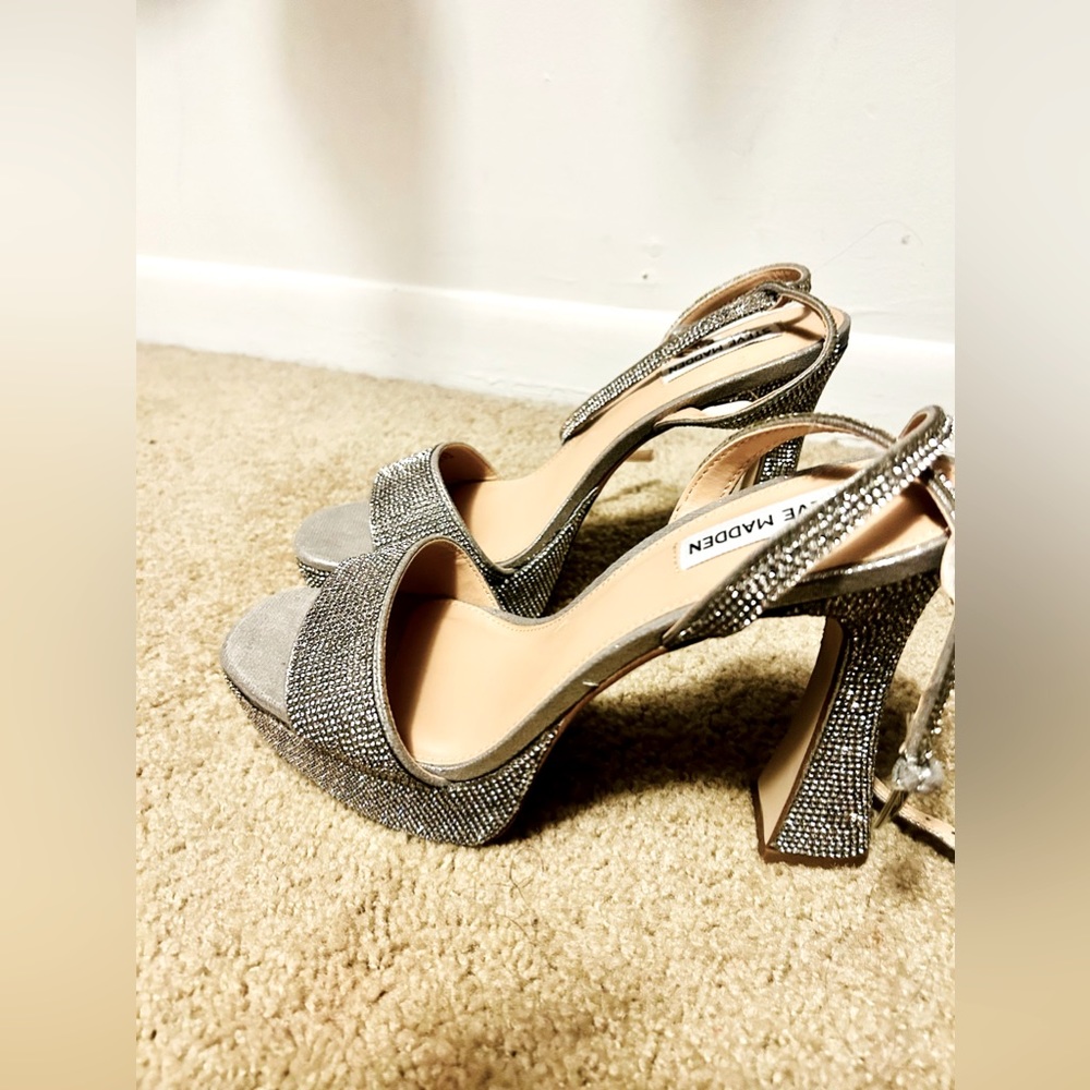 CARRSON! Crystal-covered Steve Madden heels